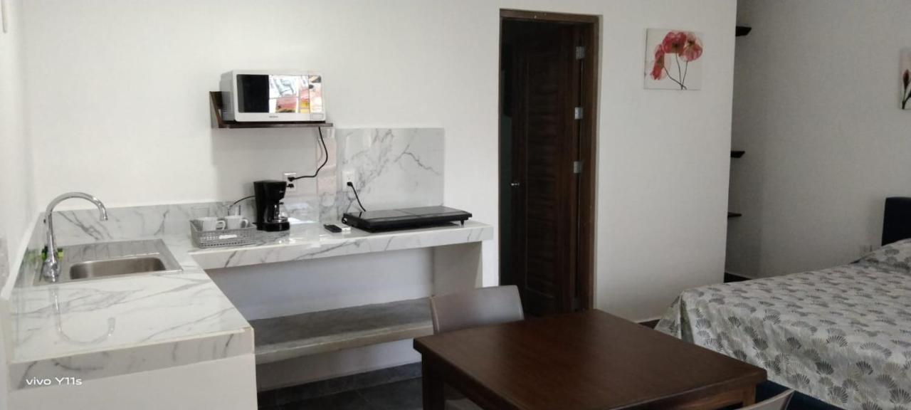 Casa Aura - King Suite With Kitchen And Balcony - 1St Floor อิสลามูเฮเรส ภายนอก รูปภาพ
