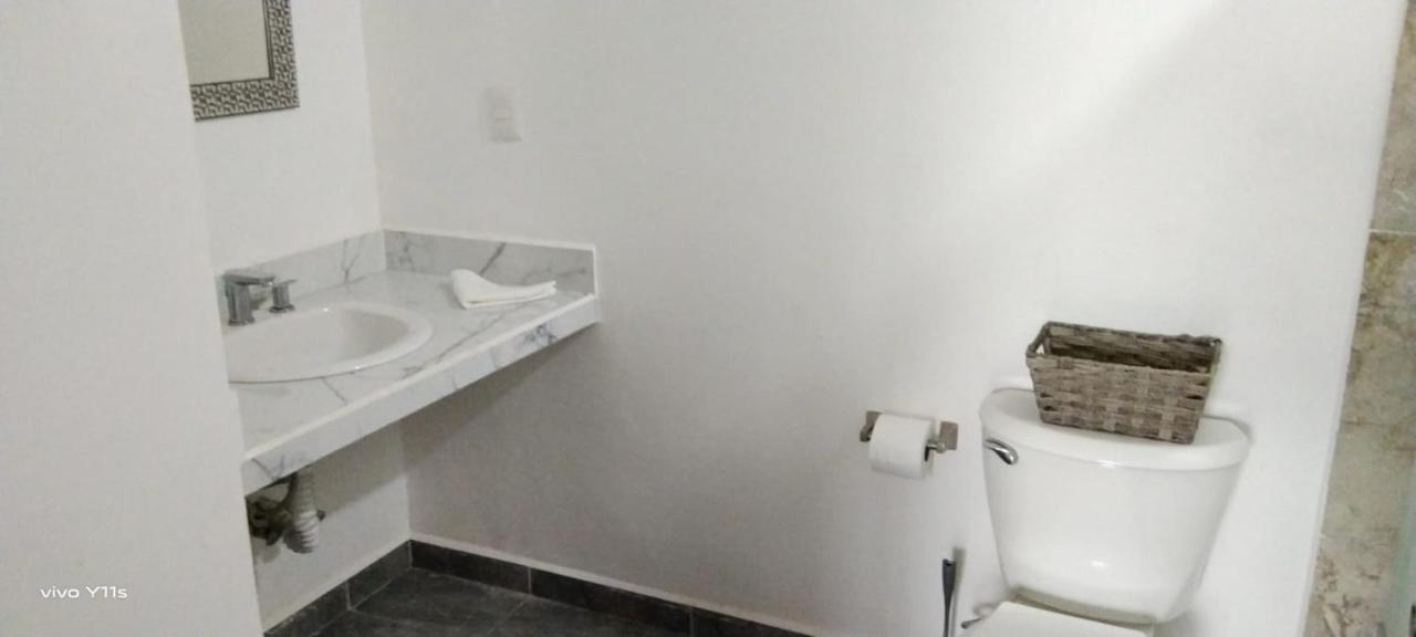 Casa Aura - King Suite With Kitchen And Balcony - 1St Floor อิสลามูเฮเรส ภายนอก รูปภาพ